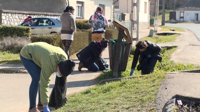 Közösségi szemétszedést tartottak Demjénben